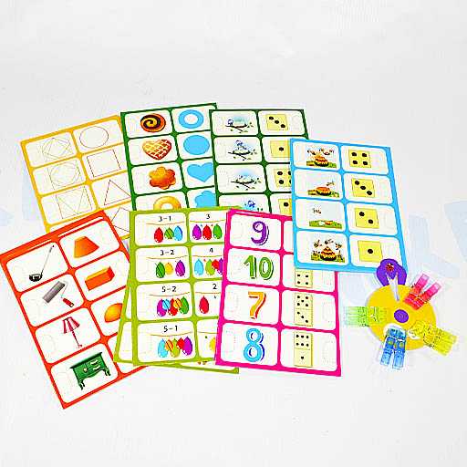 Обучающий набор IQ Игры. Математика. Формы и счет. 3- 5 лет Обучающий набор IQ Игры. Математика. Формы и счет. 3- 5 лет